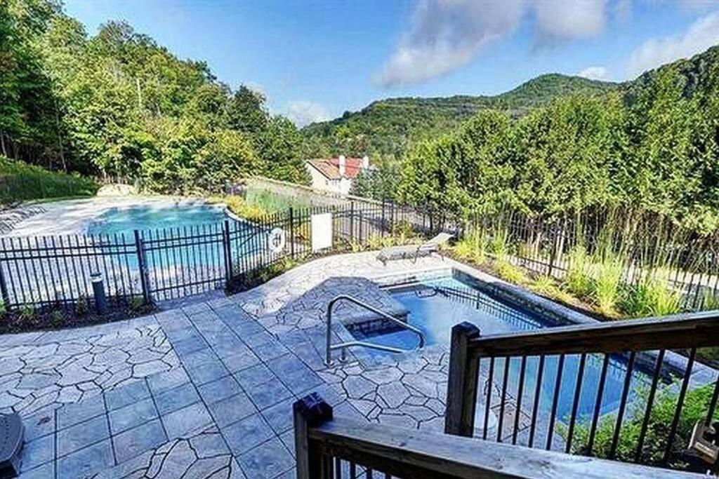 Condo Entier, Fully Equiped Pool And Spa Only In Summer Mont-Tremblant Eksteriør bilde